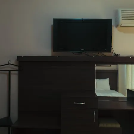 Kusadasi La Perla Beach Hotel 4*